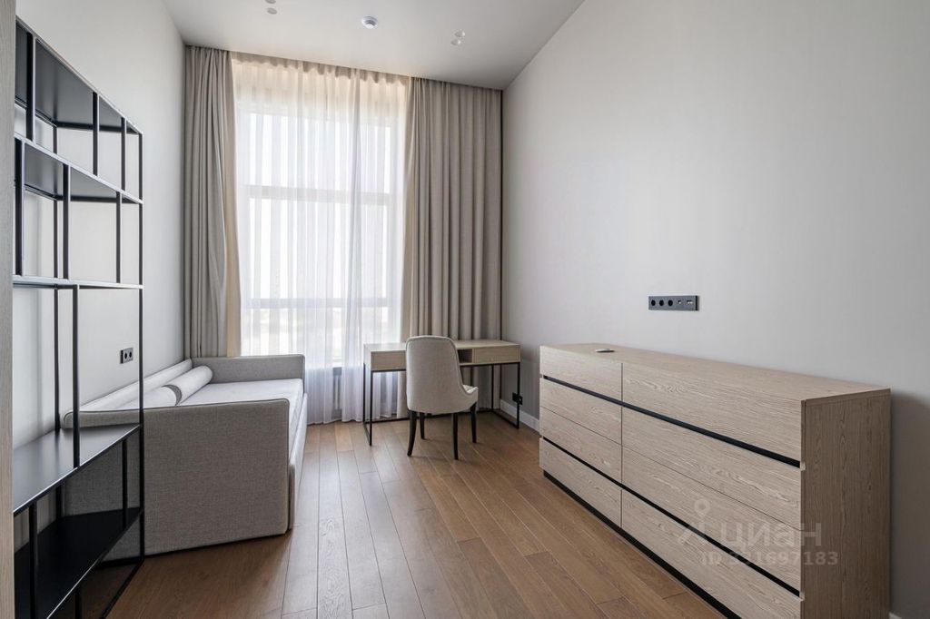 m. Bagrationovskaya: Apartment, 3-rooms