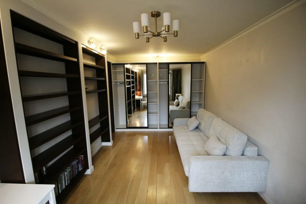 m. Tsvetnoy bulvar: Apartment, 1-rooms