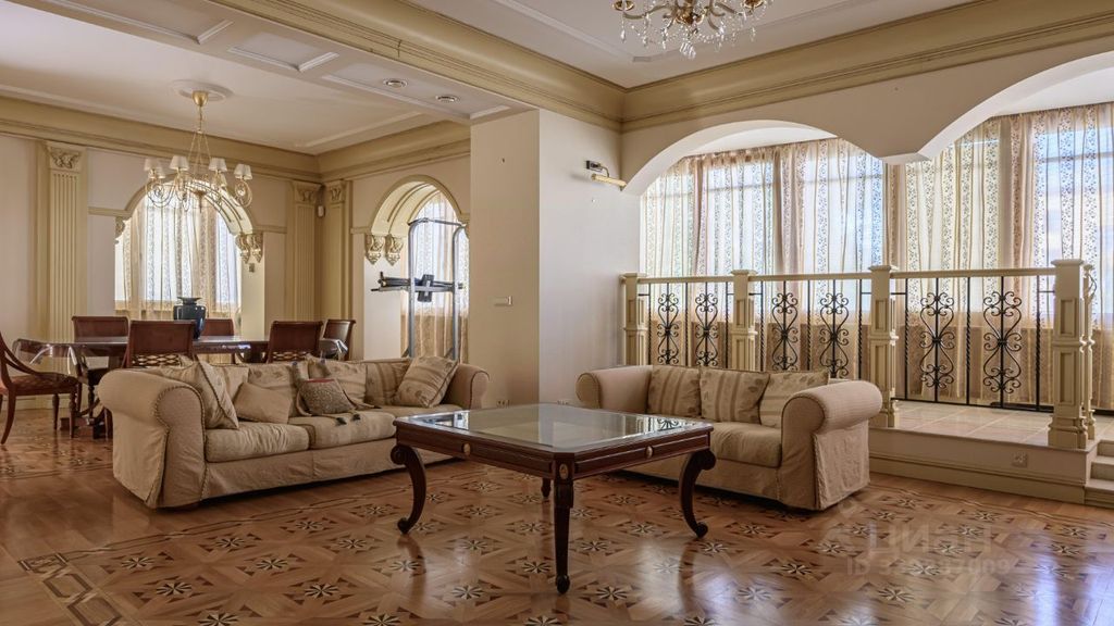 m. Chkalovskaya: Apartment, 3-rooms