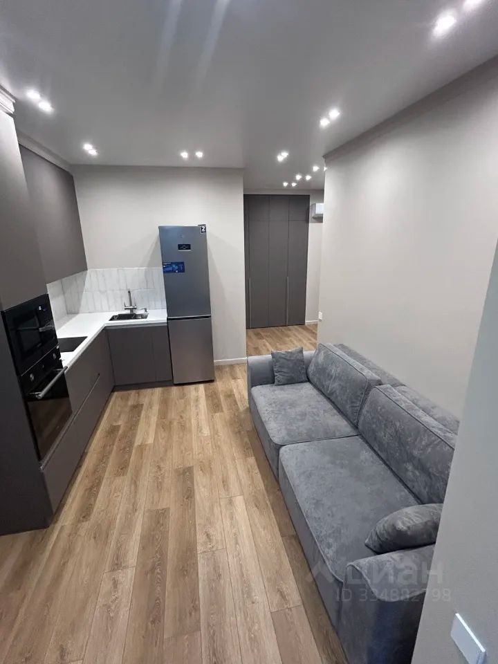 m. Tekhnopark: Apartment, 2-rooms