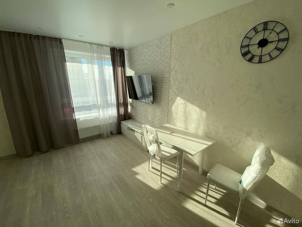 m. Aminyevskaya: Apartment, studio