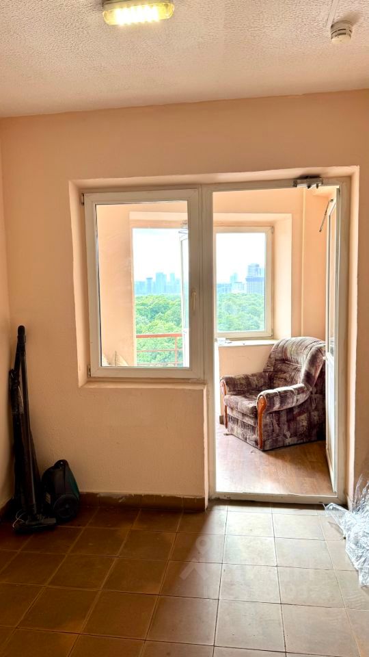 m. Ulitsa 1905 goda: Apartment, 1-rooms