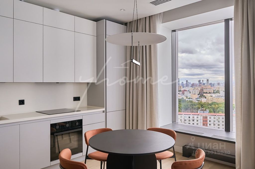 m. Chkalovskaya: Apartment, 3-rooms