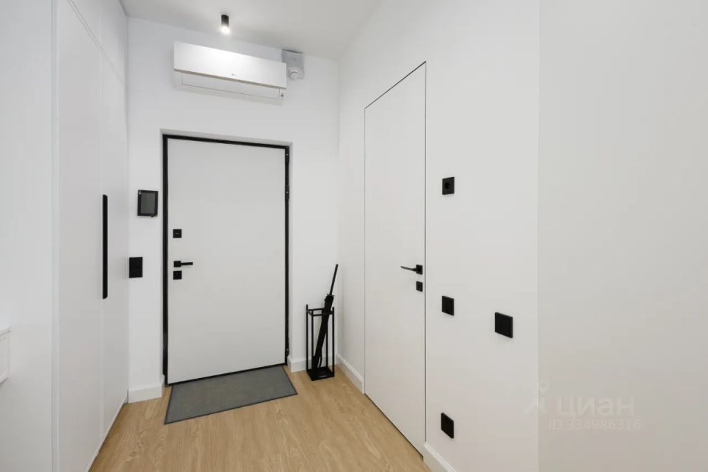 m. Baumanskaya: Apartment, 2-rooms