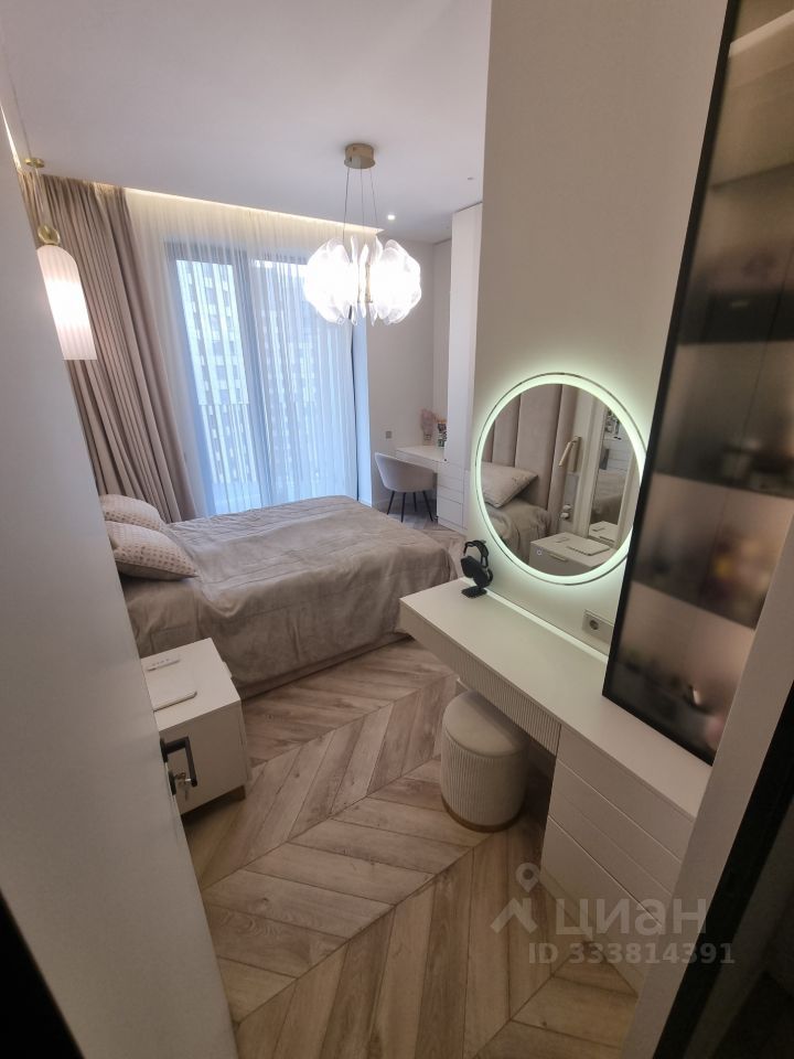 m. Avtozavodskaya: Apartment, 3-rooms