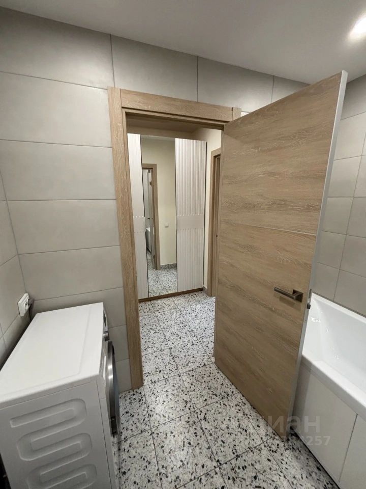 m. Park Pobedy: Apartment, studio