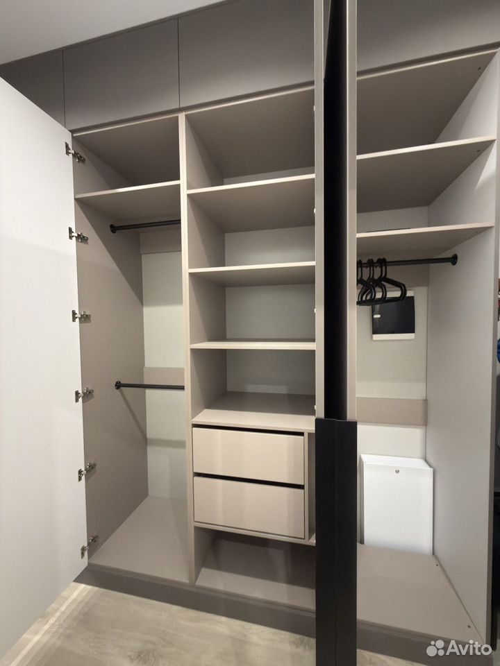m. Zorge: Apartment, studio