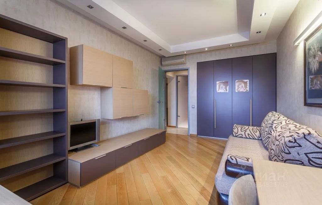 m. Novatorskaya: Apartment, 3-rooms