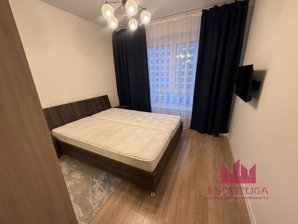 m. Lukhmanovskaya: Apartment, 2-rooms