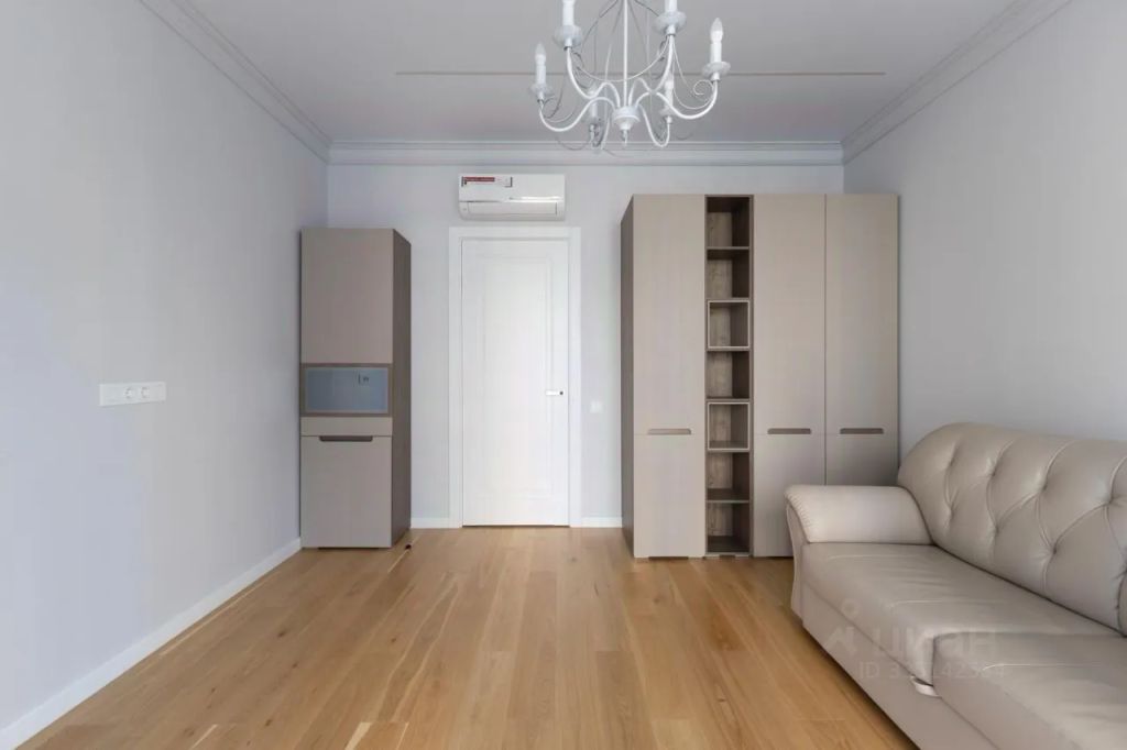 m. Aminyevskaya: Apartment, 2-rooms