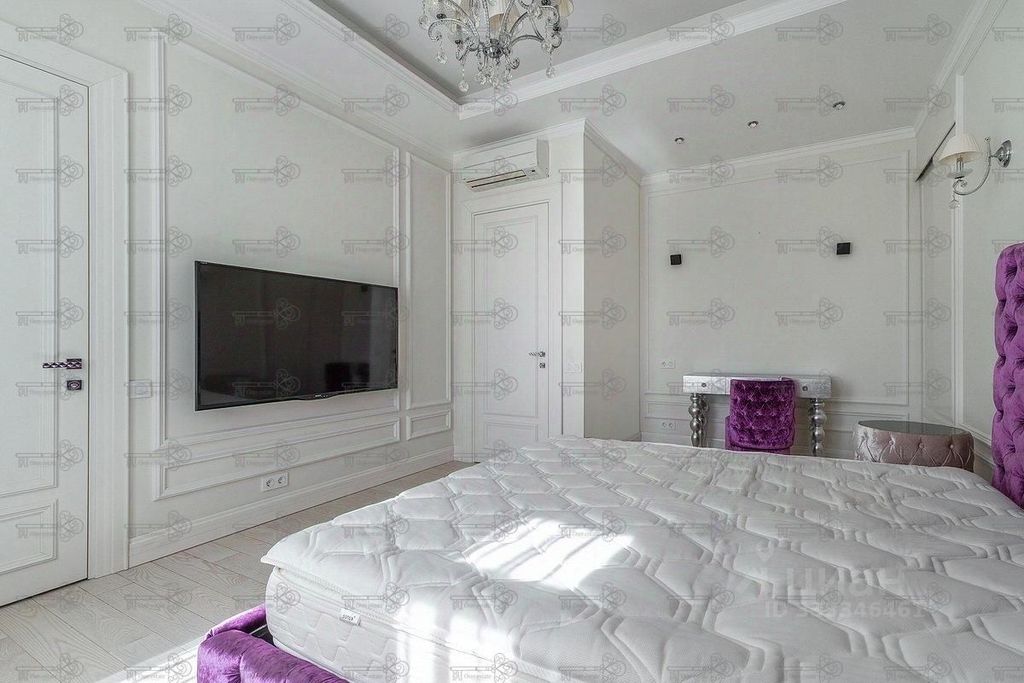 m. Krasnopresnenskaya: Apartment, 3-rooms