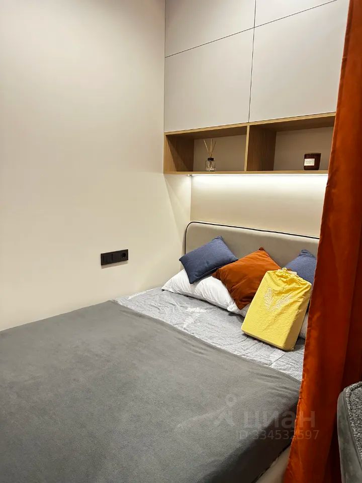 m. Moskva Tovarnaya: Apartment, studio