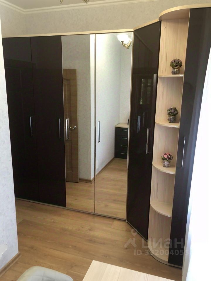 m. Krasny Baltiets: Apartment, 2-rooms