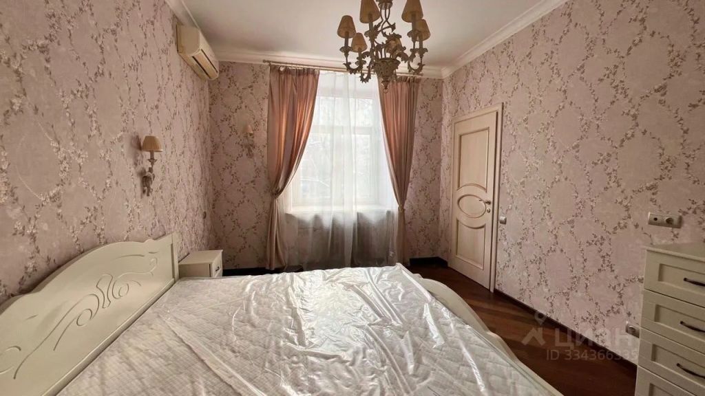 m. Avtozavodskaya: Apartment, 2-rooms
