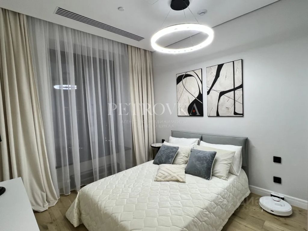 m. Chkalovskaya: Apartment, 2-rooms