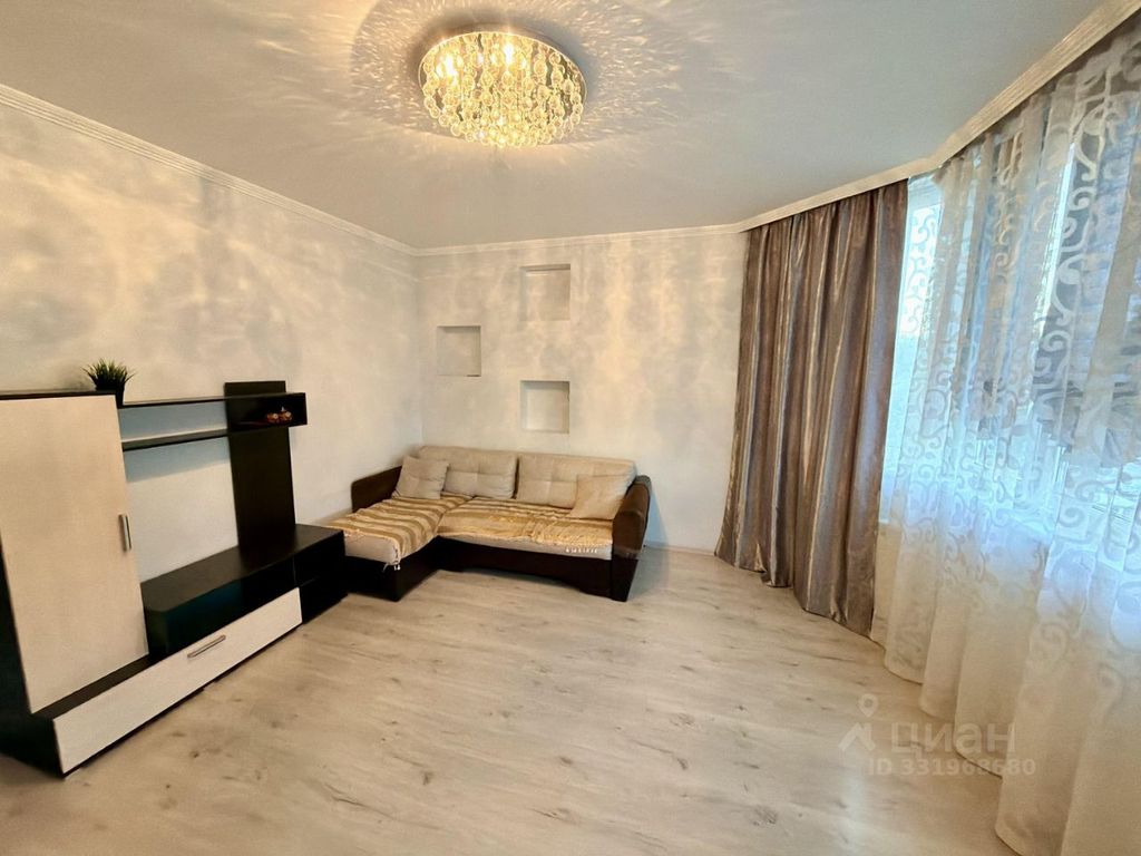 m. Nikolskoe: Apartment, 2-rooms