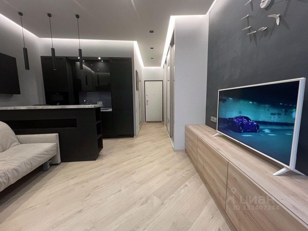 m. Shelepikha: Apartment, studio