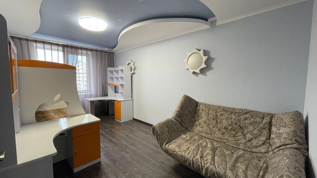 m. Penyagino: Apartment, 4-rooms