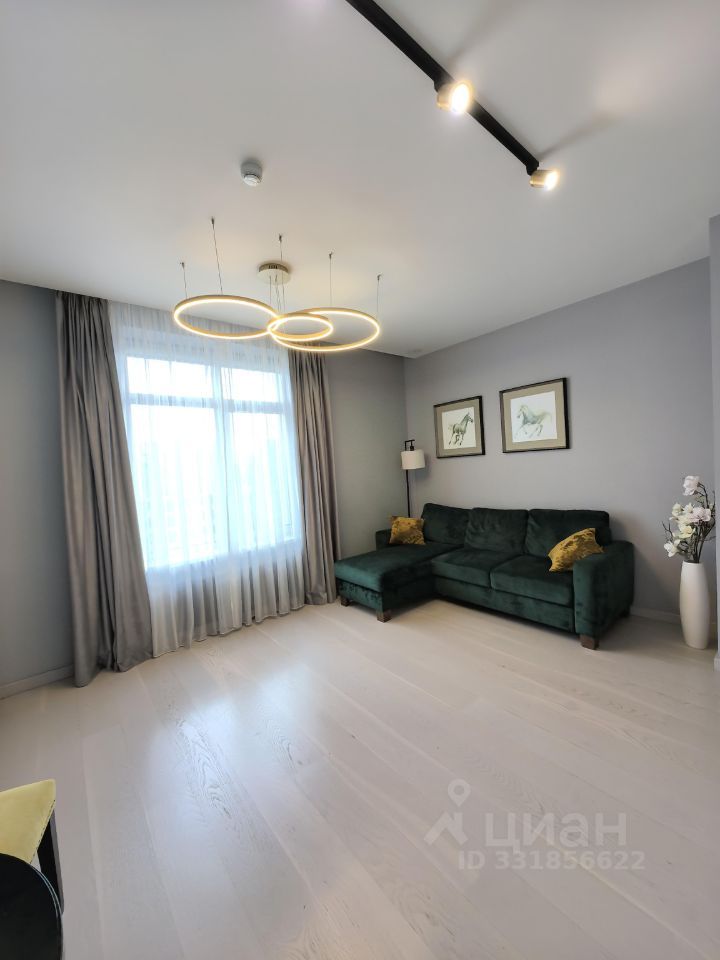 m. Fili: Apartment, studio