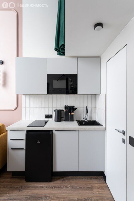 m. Fili: Apartment, studio