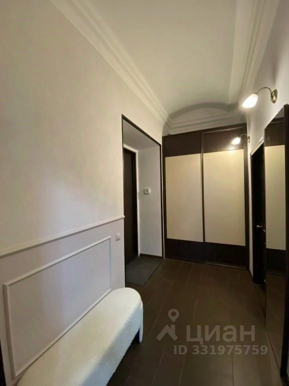 m. Kuznetsky most: Apartment, 1-rooms