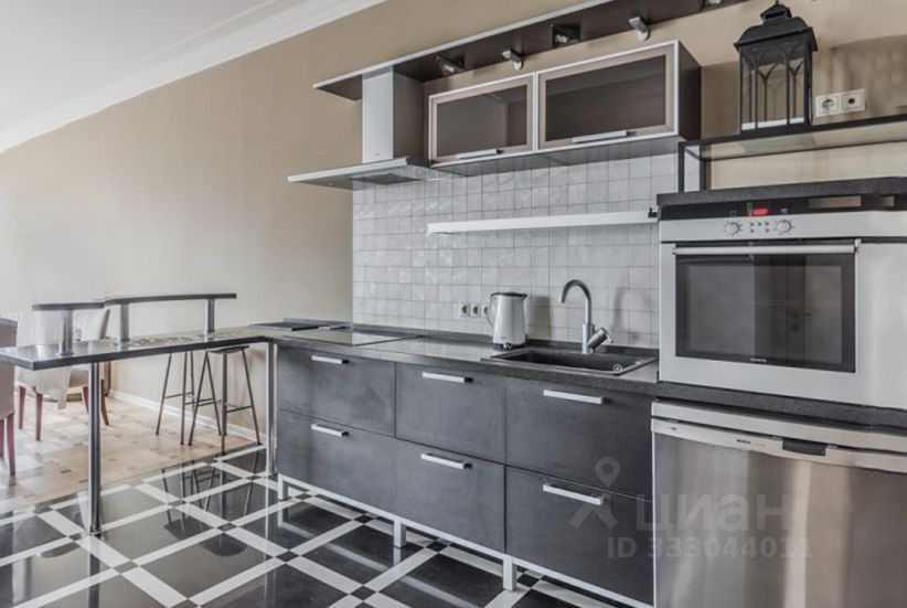 m. Mayakovskaya: Apartment, 4-rooms