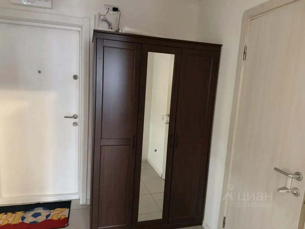 m. Ulitsa Dmitrievskogo: Apartment, 2-rooms