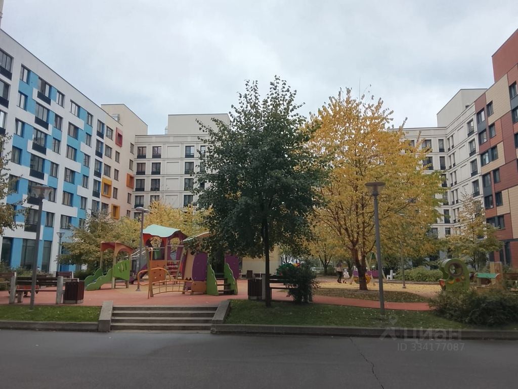 m. Pyatnitskoe shosse: Apartment, 2-rooms