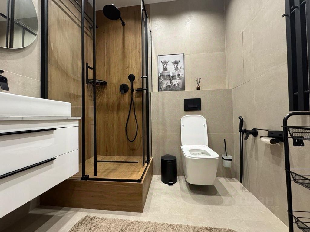 m. Pavshino: Apartment, 2-rooms
