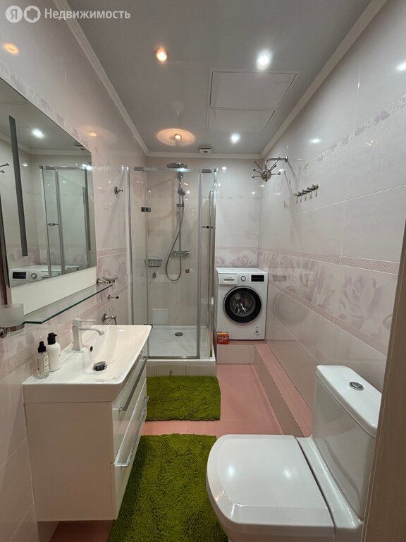 m. Sportivnaya: Apartment, 3-rooms