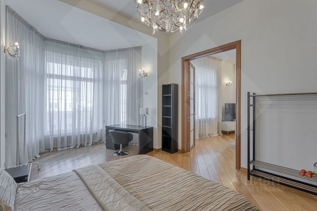 m. Okhotny ryad: Apartment, 3-rooms