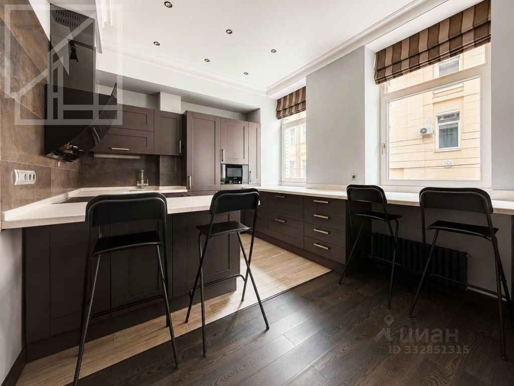 m. Krasnye vorota: Apartment, 3-rooms