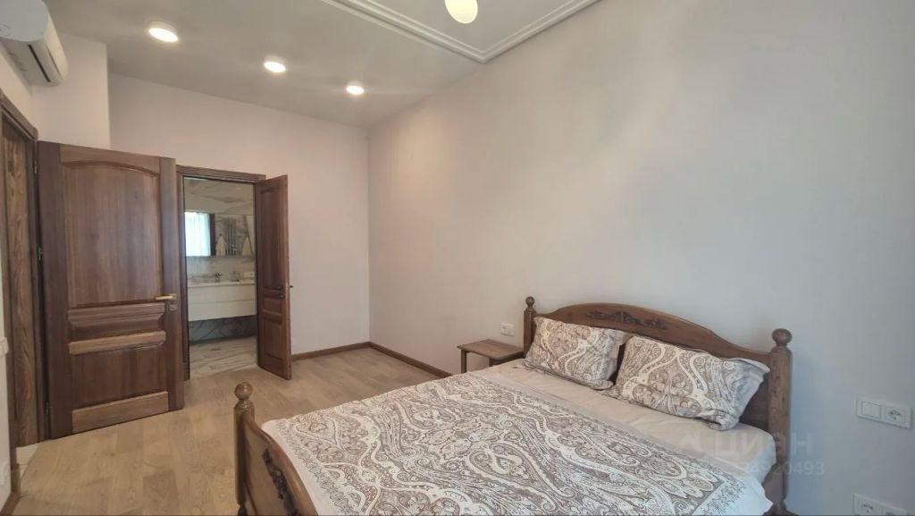 m. Vorontsovskaya: Apartment, 2-rooms
