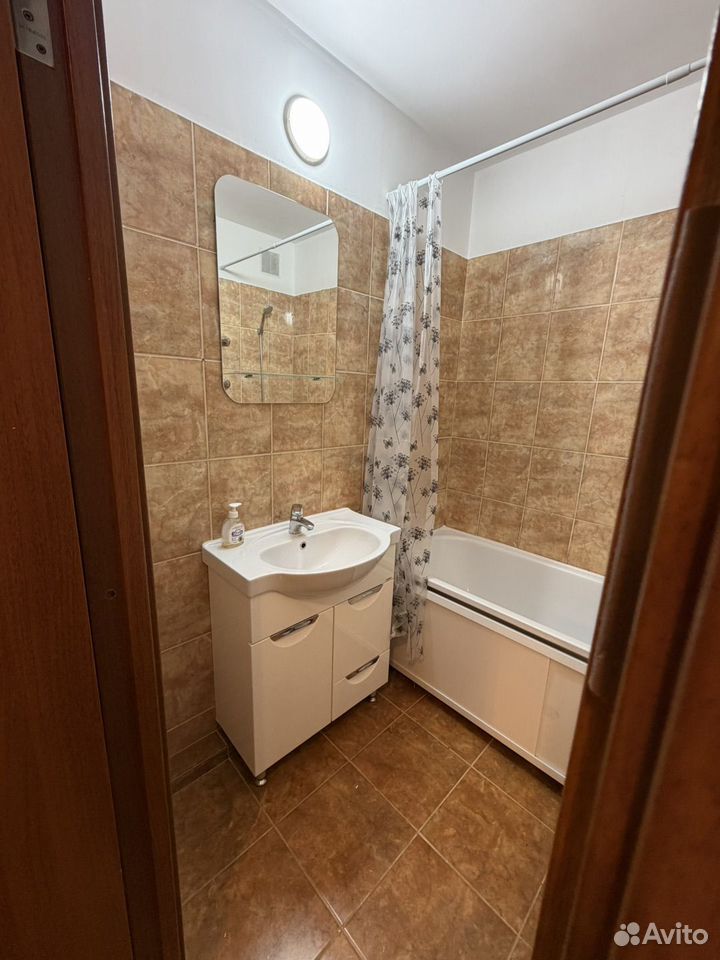 m. Levoberezhnaya: Apartment, 2-rooms