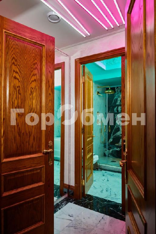 m. Lomonosovsky prospekt: Apartment, 3-rooms