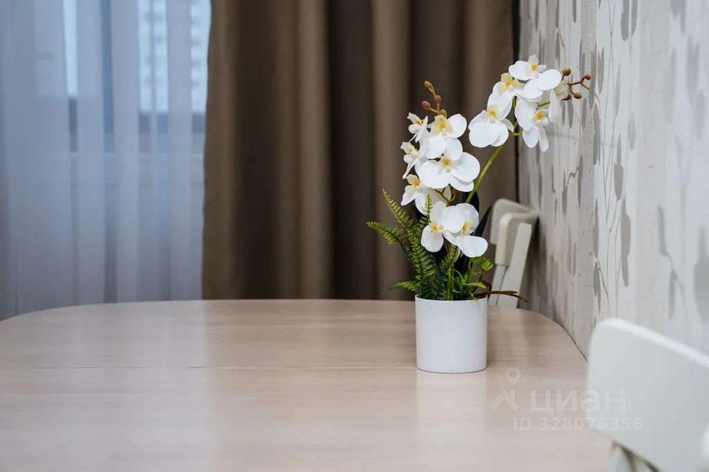 m. Myakinino: Apartment, 2-rooms