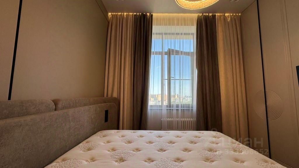 m. Oktyabrskoe pole: Apartment, 2-rooms