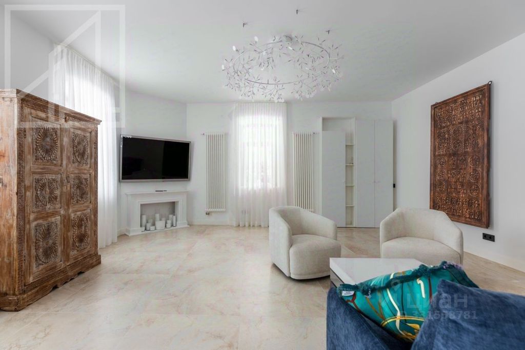 m. Taganskaya: Apartment, 3-rooms