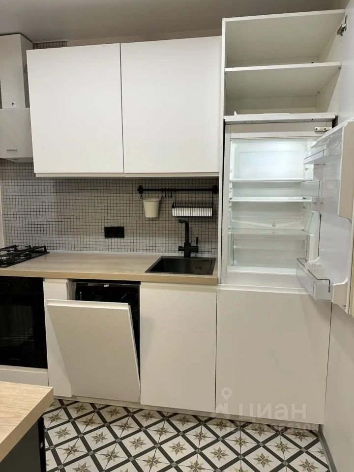 m. Perovo: Apartment, studio