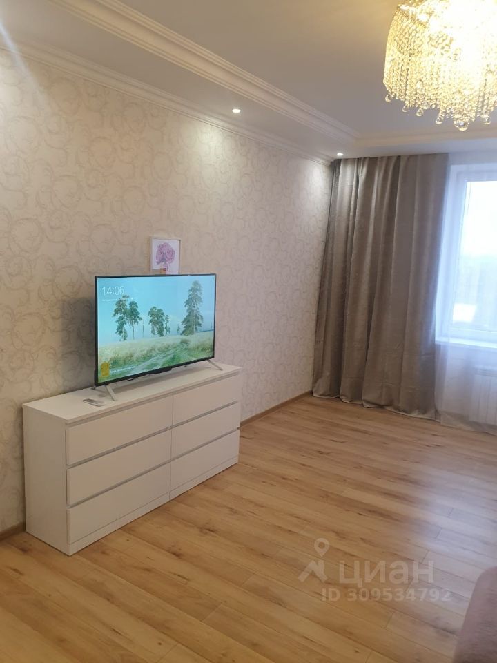m. Novokosino: Apartment, 2-rooms