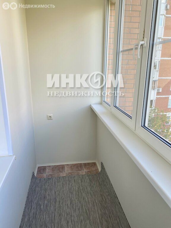 m. Prospekt Vernadskogo: Apartment, 2-rooms