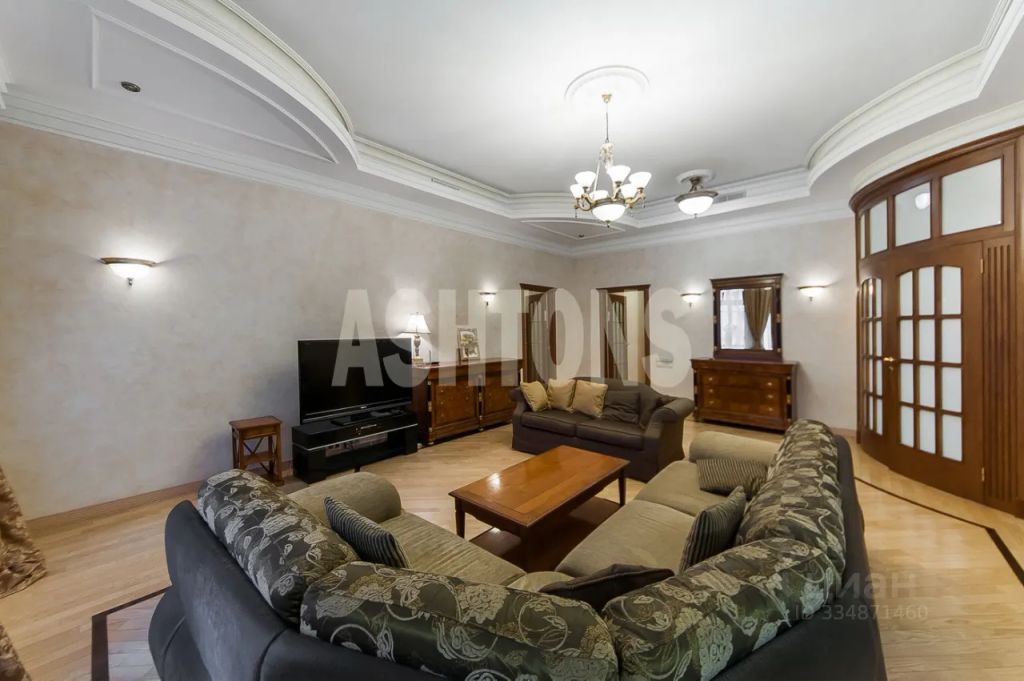 m. Arbatskaya: Apartment, 4-rooms