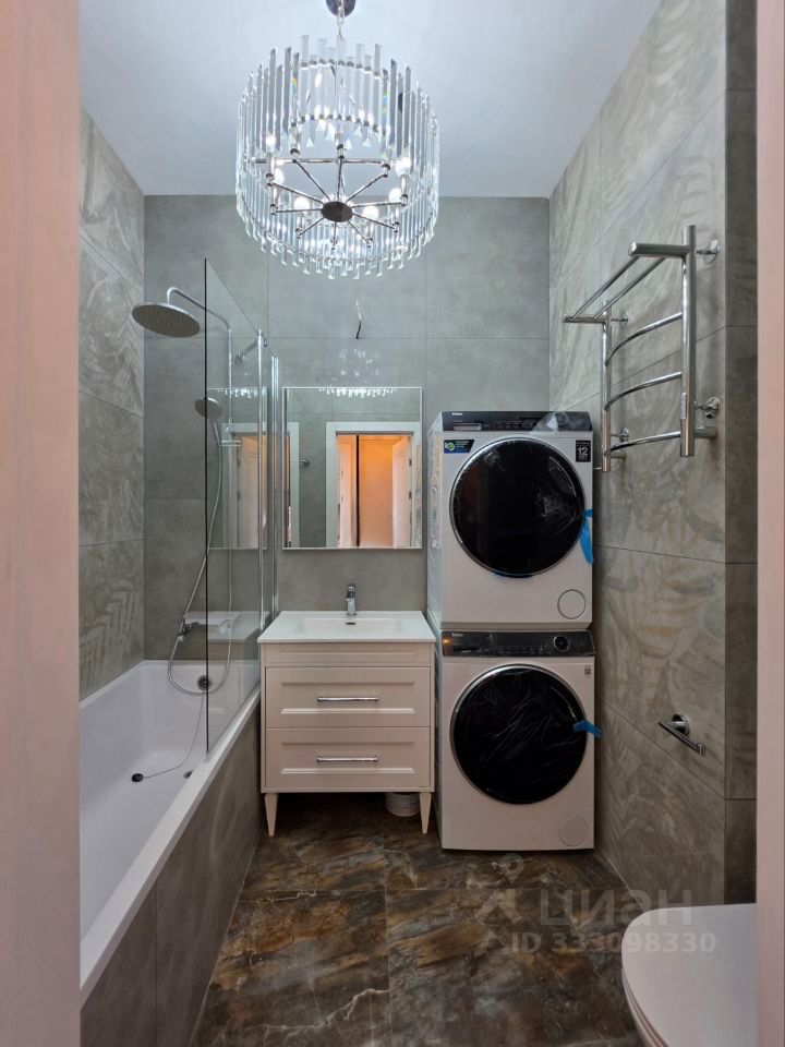 m. ZIL: Apartment, 1-rooms