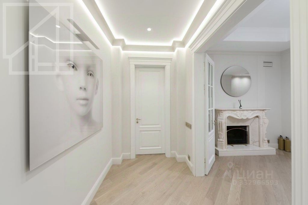 m. Mayakovskaya: Apartment, 4-rooms
