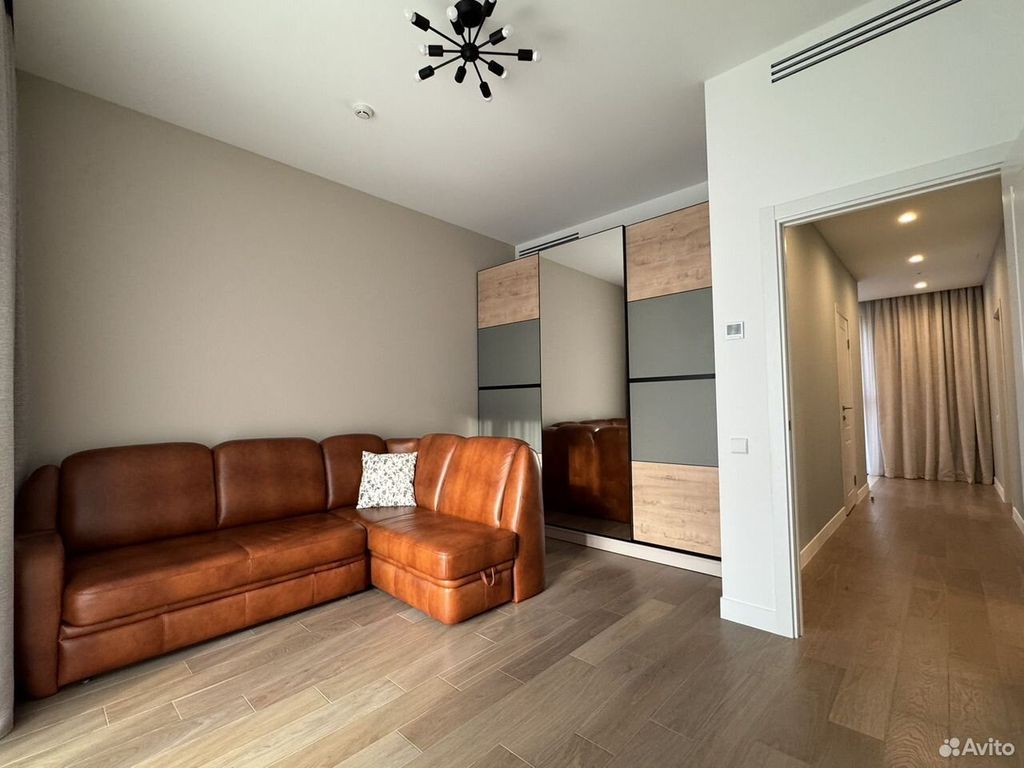 m. Pavshino: Apartment, 2-rooms