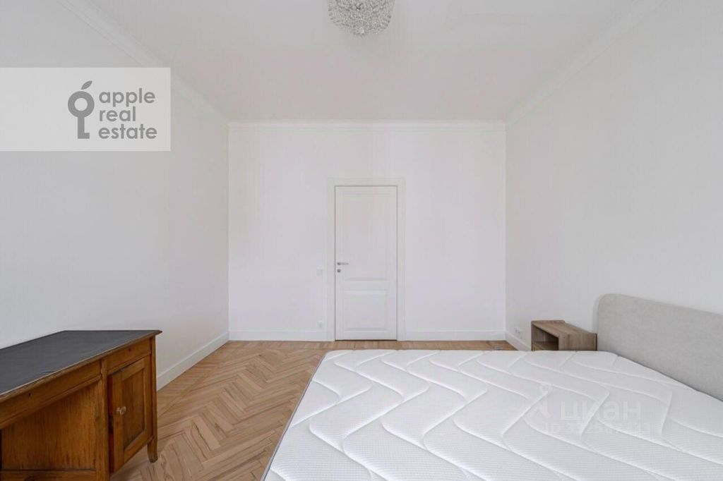 m. Chkalovskaya: Apartment, 2-rooms