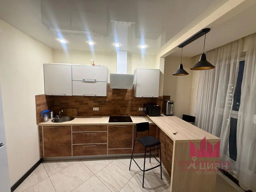 m. Lukhmanovskaya: Apartment, 1-rooms