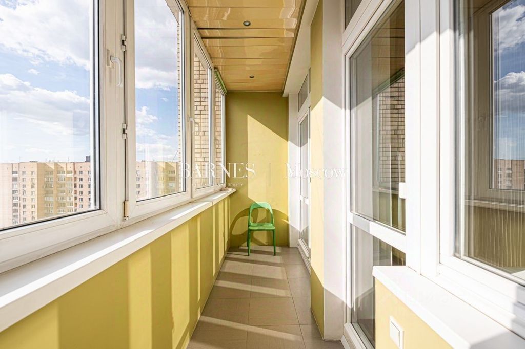 m. Krasnopresnenskaya: Apartment, 2-rooms