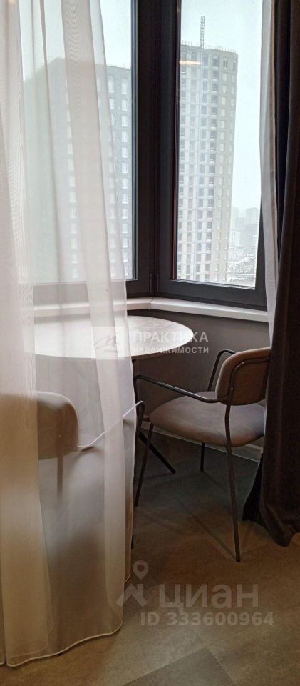 m. ZIL: Apartment, 1-rooms