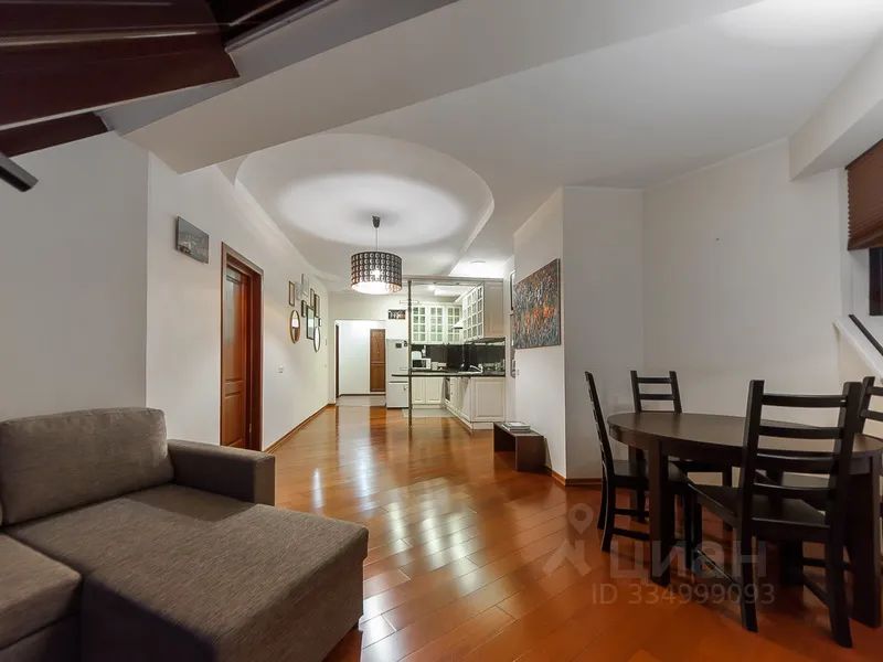 m. Smolenskaya: Apartment, 2-rooms